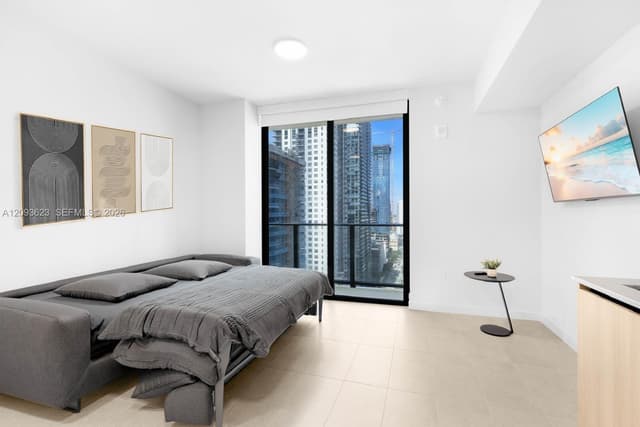 121 NE 5th St # 2409, Miami FL 33132 - Miami, FL - Photo 4