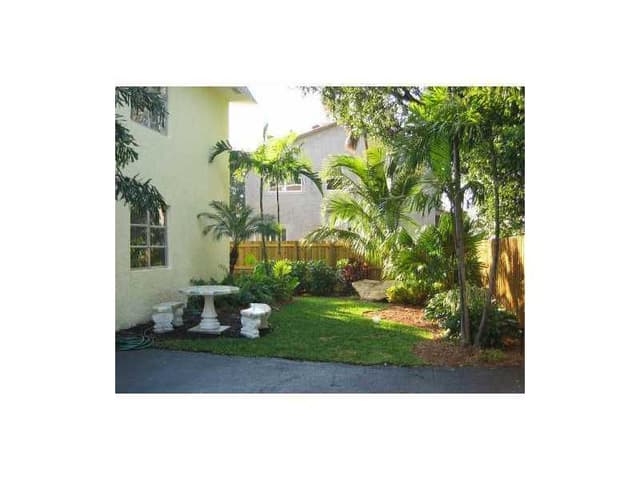 3421 NE 15th Avenue # 9, Oakland Park FL 33334 - Oakland Park, FL - Photo 2