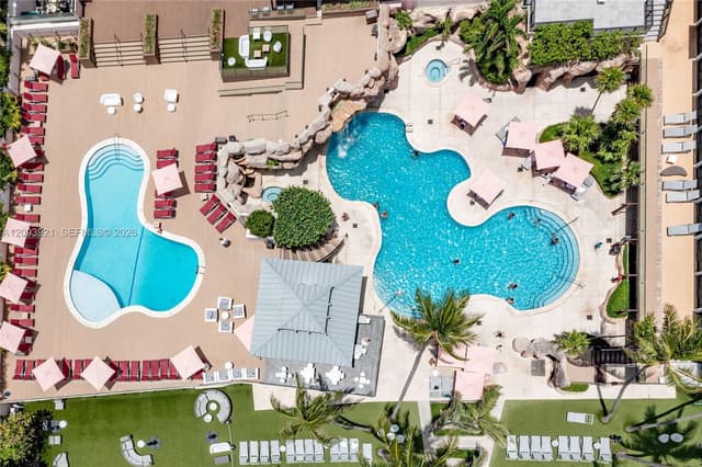 5225 Collins Ave # 1114, Miami Beach FL 33140 - Miami Beach, FL - Photo 2