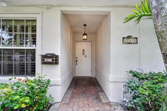 17435 SW 109th Ct, Miami FL 33157 - Miami, FL - Photo 2