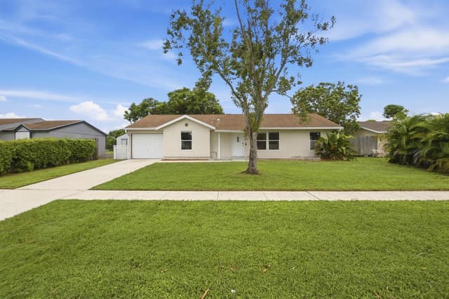5141 Saint John Avenue N, Boynton Beach FL 33472 - Boynton Beach, FL - Photo 4