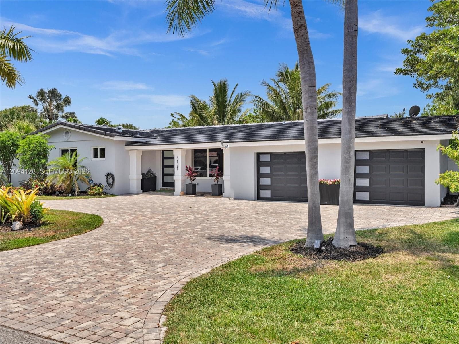 5121 NE 30th Ter, Lighthouse Point FL 33064 - Lighthouse Point, FL - Photo 1