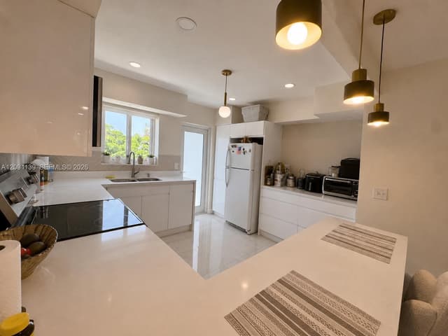 600 Layne # 226, Hallandale Beach FL 33009 - Hallandale Beach, FL - Photo 4
