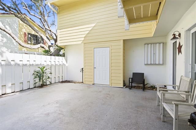 146 Seabreeze Cir, Jupiter FL 33477 - Jupiter, FL - Photo 4