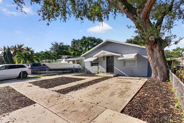 5715 GARFIELD Street, Hollywood FL 33021 - Hollywood, FL - Photo 4
