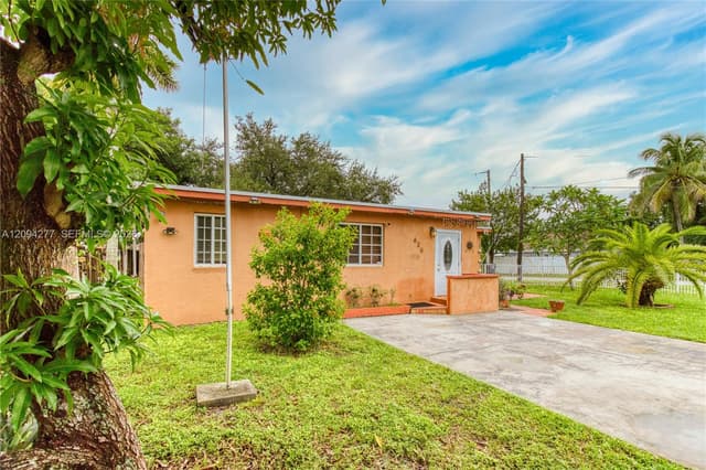 625 Columbus Pkwy, Hollywood FL 33021 - Hollywood, FL - Photo 3