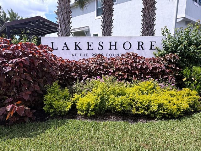 4180 Lagoon Shore Drive, Lake Worth FL 33467 - Lake Worth, FL - Photo 5