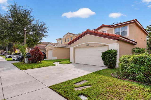 4258 NW 1st Drive, Deerfield Beach FL 33442 - Deerfield Beach, FL - Photo 3