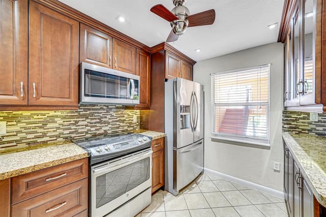 777 S FEDERAL Highway # 305O, Pompano Beach FL 33062 - Pompano Beach, FL - Photo 2