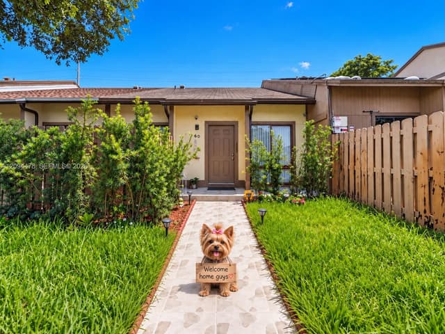 460 NE 211th Ter, Miami FL 33179 - Miami, FL - Photo 2