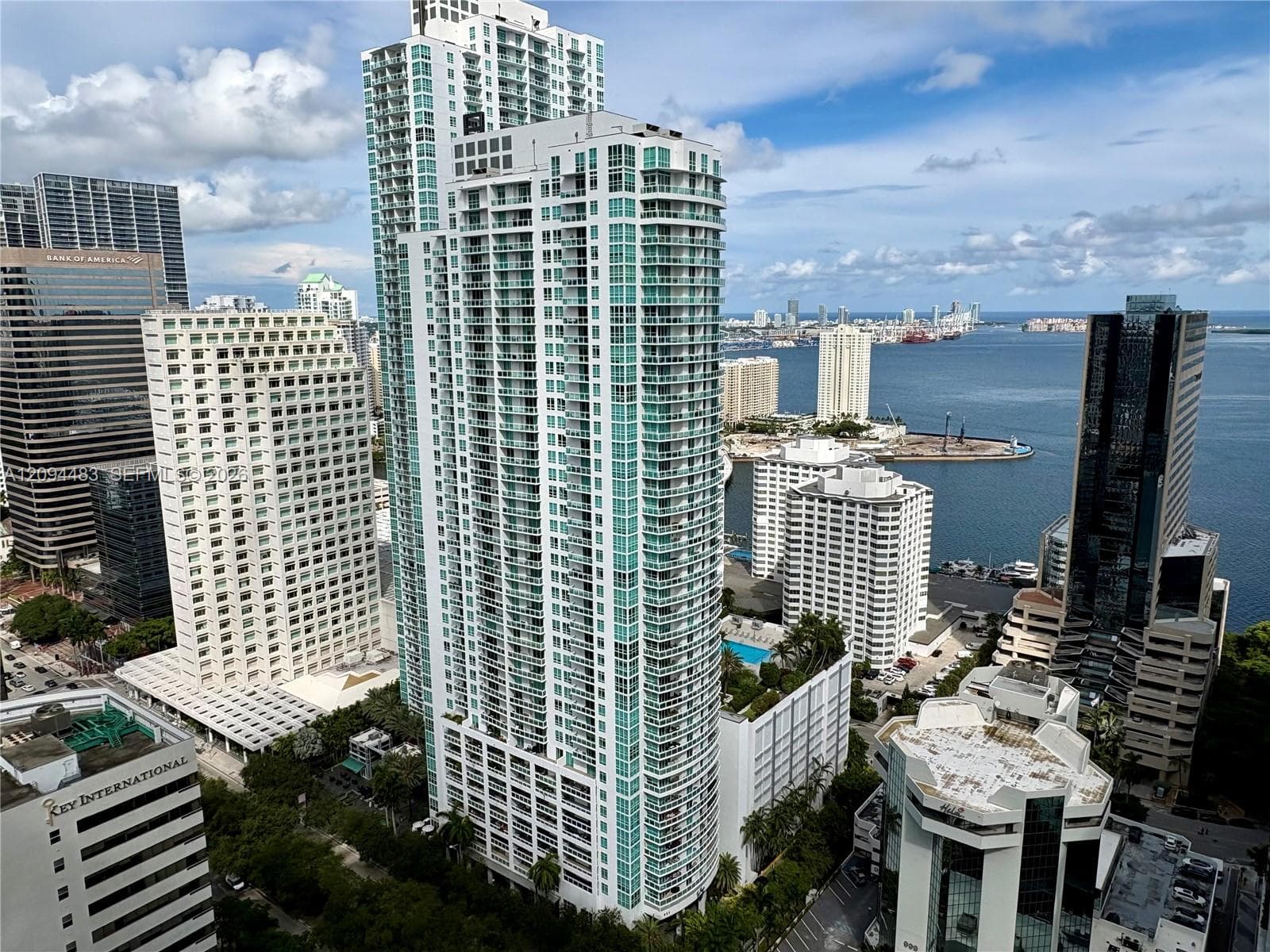 951 Brickell Ave # 605, Miami FL 33131 - Miami, FL - Photo 1