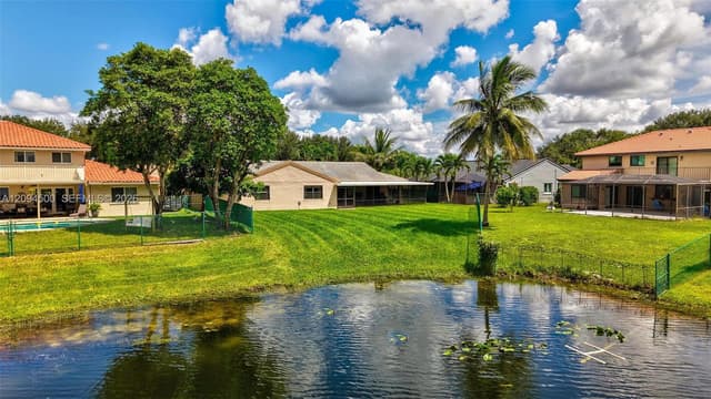 15600 Huntridge Rd, Davie FL 33331 - Davie, FL - Photo 6