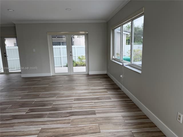 12694 NW 8th Trl, Miami FL 33182 - Miami, FL - Photo 6