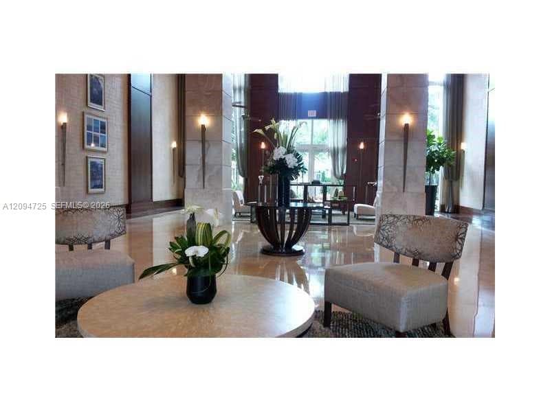 19501 W Country Club Dr # 506, Aventura FL 33180 - Aventura, FL - Photo 1