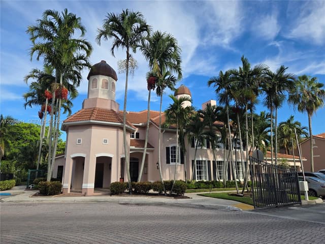1204 Belmont Pl, Boynton Beach FL 33436 - Boynton Beach, FL - Photo 2