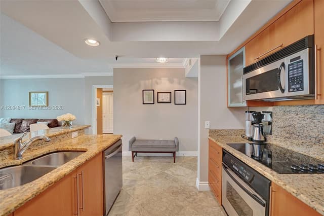 401 SW 4th Ave # 301, Fort Lauderdale FL 33315 - Fort Lauderdale, FL - Photo 2