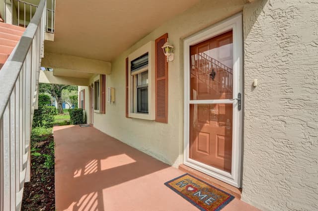 3081 HOLIDAY SPRINGS Boulevard # 6, Margate FL 33063 - Margate, FL - Photo 3