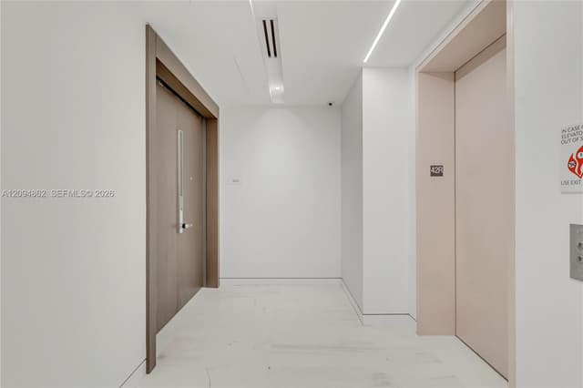 300 Biscayne Blvd Way # 4203, Miami FL 33131 - Miami, FL - Photo 5