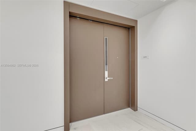 300 Biscayne Blvd Way # 4203, Miami FL 33131 - Miami, FL - Photo 4