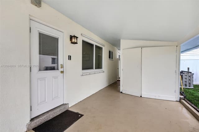 6520 Coolidge St, Hollywood FL 33024 - Hollywood, FL - Photo 6