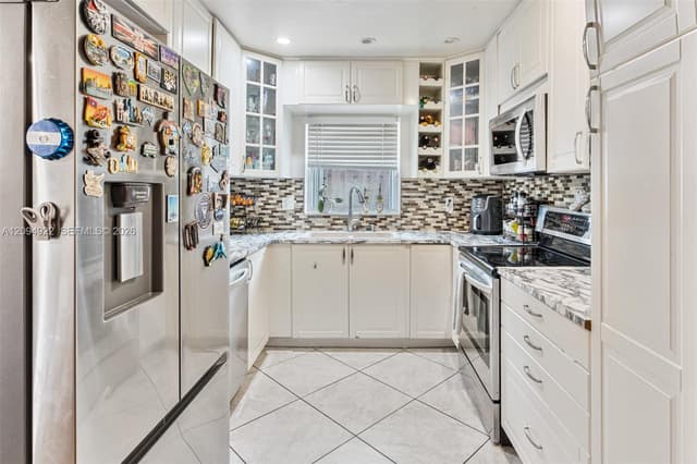 230 NW 52nd St, Oakland Park FL 33309 - Oakland Park, FL - Photo 5