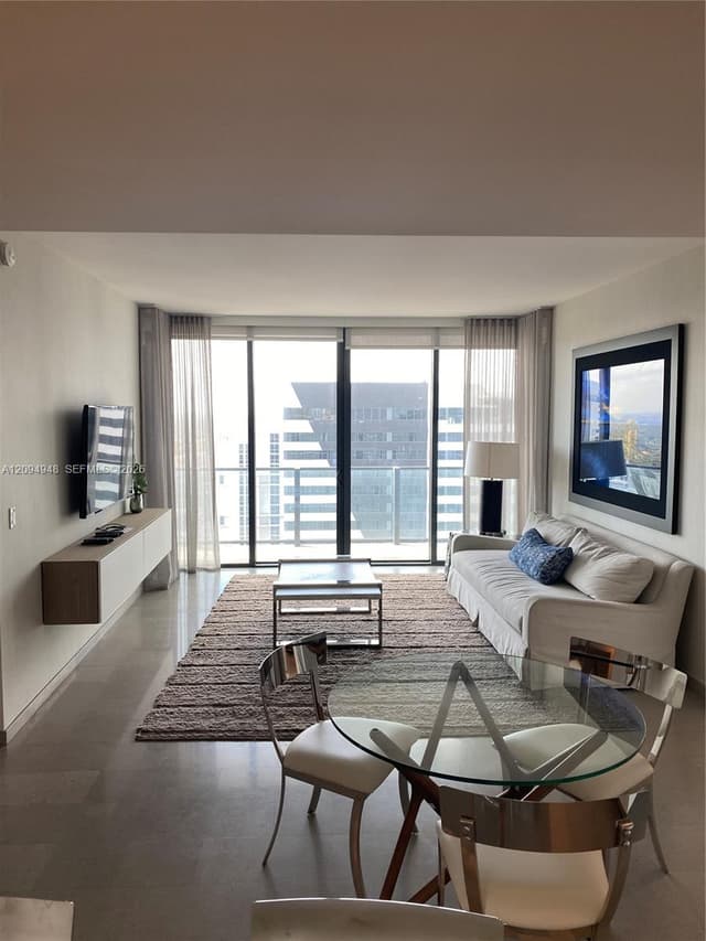 88 SW 7th St # 1904, Miami FL 33130 - Miami, FL - Photo 3