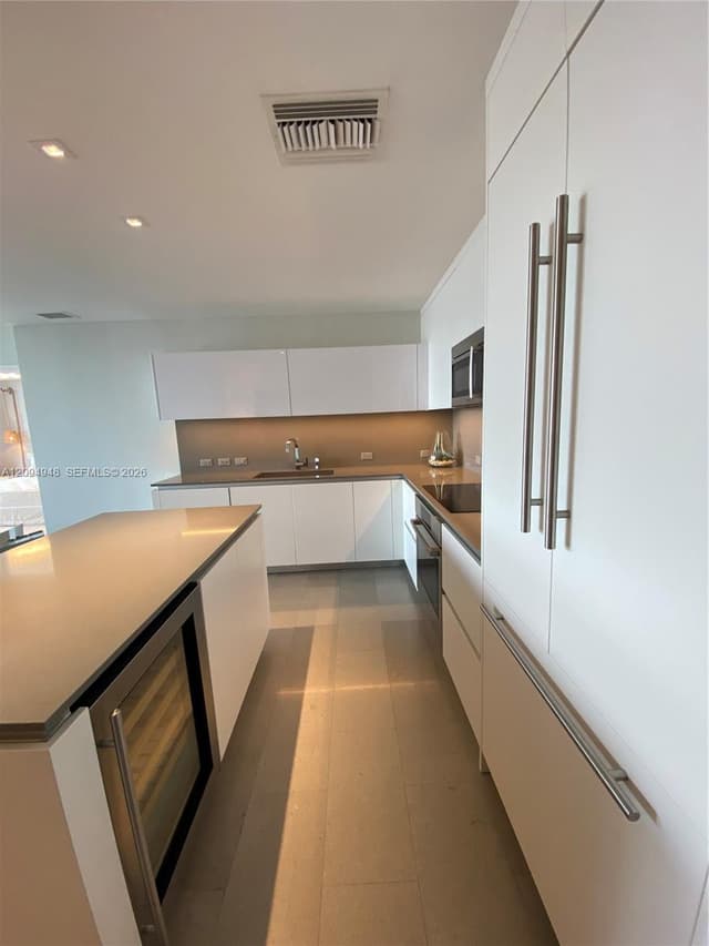 88 SW 7th St # 1904, Miami FL 33130 - Miami, FL - Photo 4