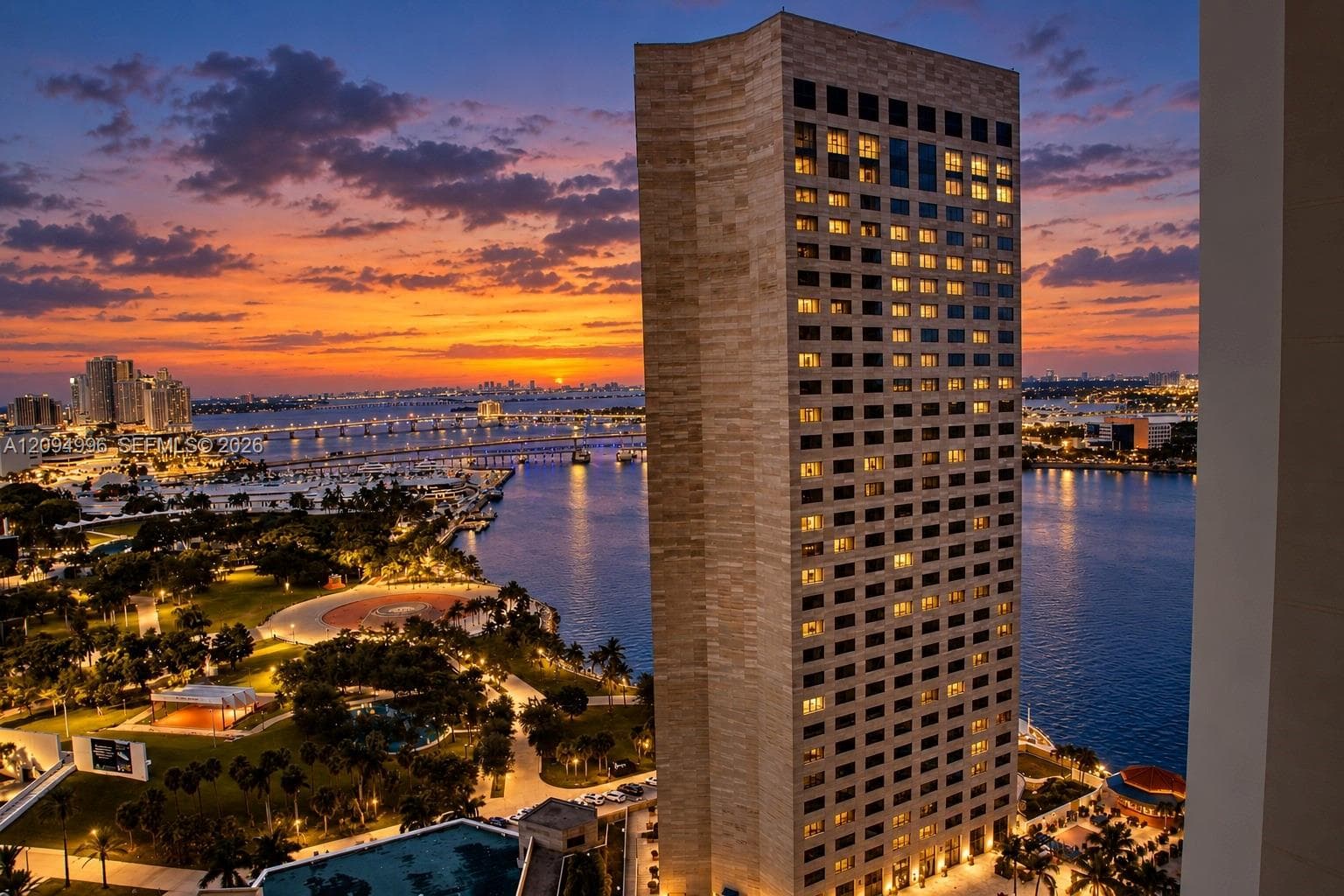 325 S Biscayne Blvd # 2722, Miami FL 33131 - Miami, FL - Photo 1