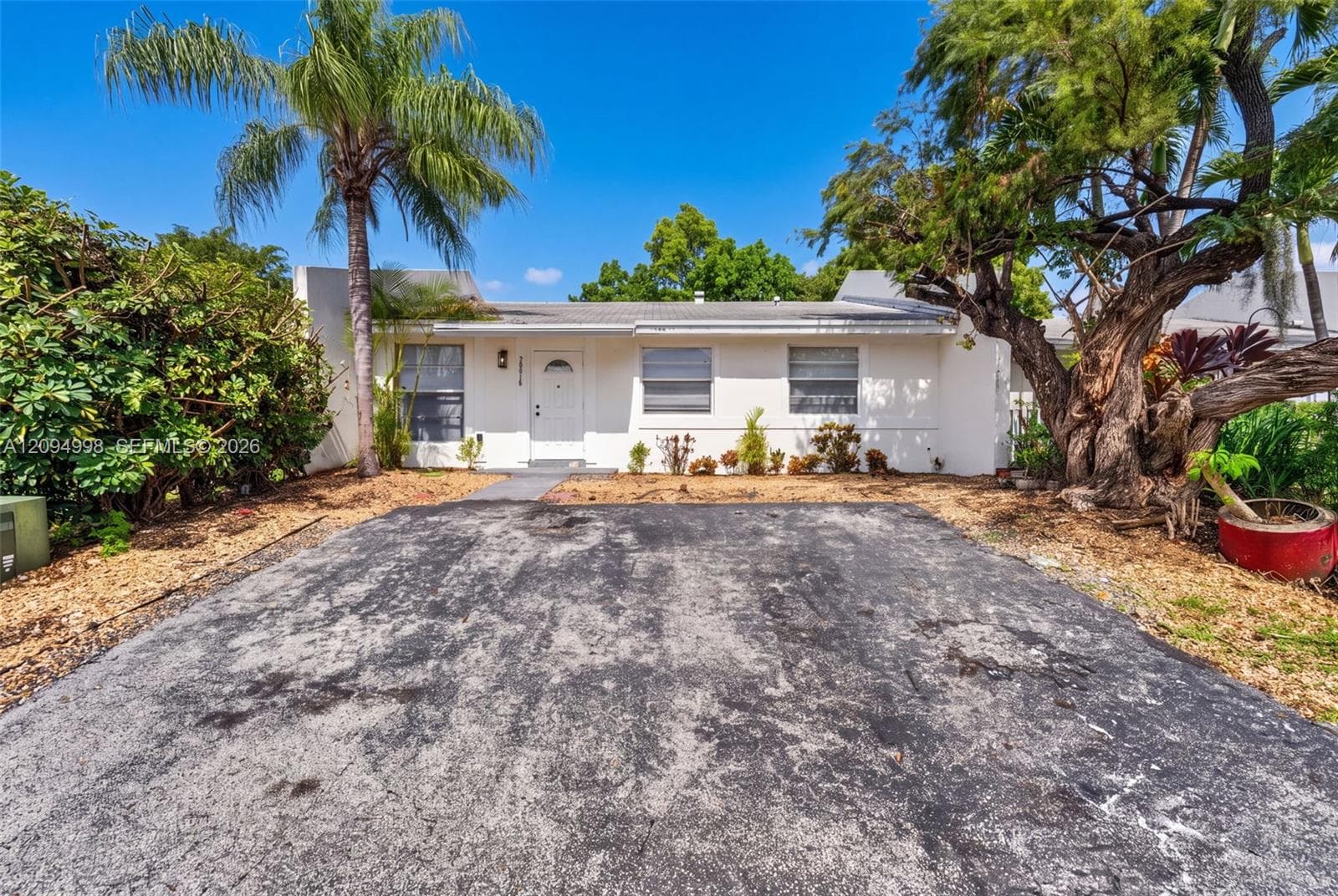 20816 SW 103rd Pl, Cutler Bay FL 33189 - Cutler Bay, FL - Photo 1