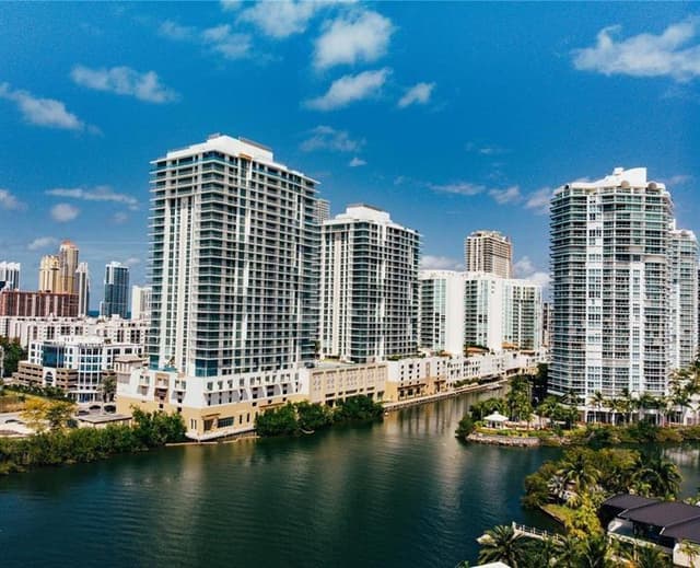 330 Sunny Isles Boulevard # 803, Sunny Isles Beach FL 33160 - Sunny Isles Beach, FL - Photo 3