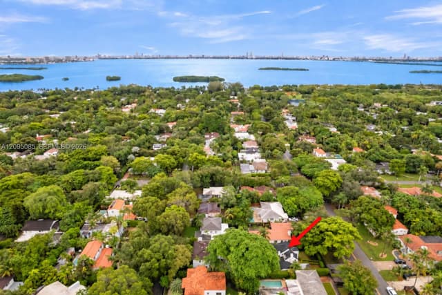 467 NE 55th Ter, Miami FL 33137 - Miami, FL - Photo 4