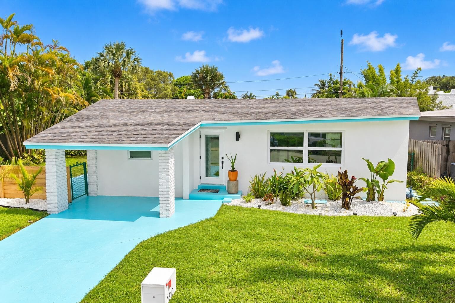 1610 N J Terrace, FL 33460 - Photo 1