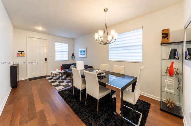 8837 NW 102nd Ct, Doral FL 33178 - Doral, FL - Photo 2