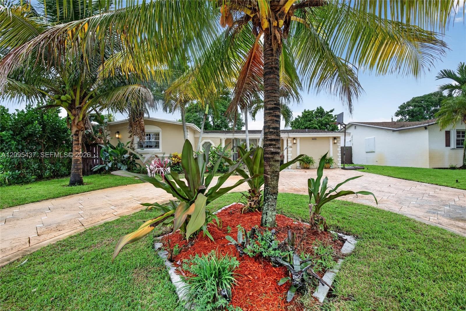 8508 Long Acre Dr, Miramar FL 33025 - Miramar, FL - Photo 1