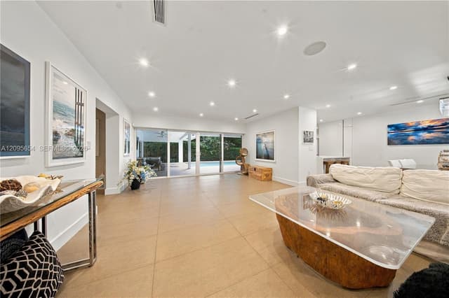 3680 Battersea Rd, Miami FL 33133 - Miami, FL - Photo 4