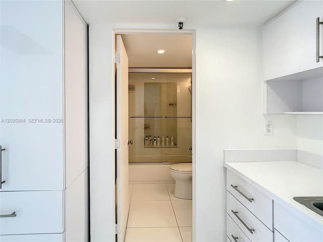555 NE 15th St # 502, Miami FL 33132 - Miami, FL - Photo 7