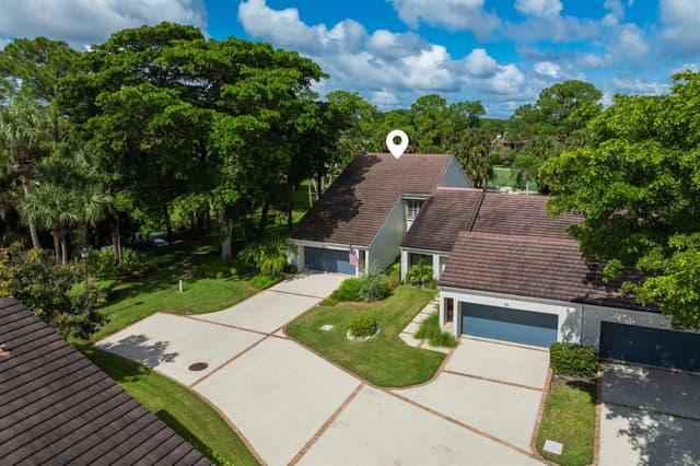 40 Edinburgh Drive, Palm Beach Gardens FL 33418 - Palm Beach Gardens, FL - Photo 3