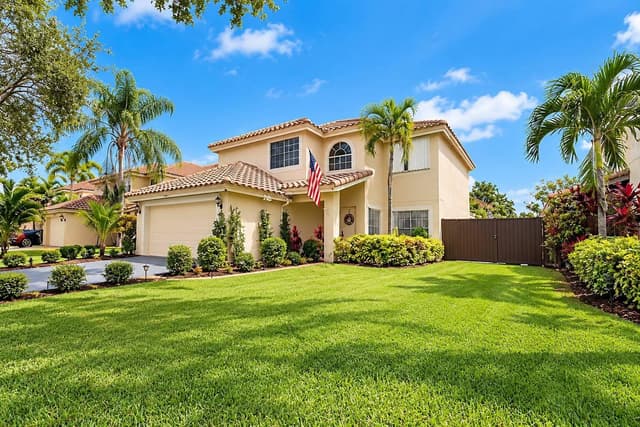 1431 SW 87TH Way, Pembroke Pines FL 33025 - Pembroke Pines, FL - Photo 2