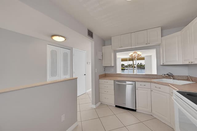 777 S FEDERAL Highway # 205G, Pompano Beach FL 33062 - Pompano Beach, FL - Photo 4