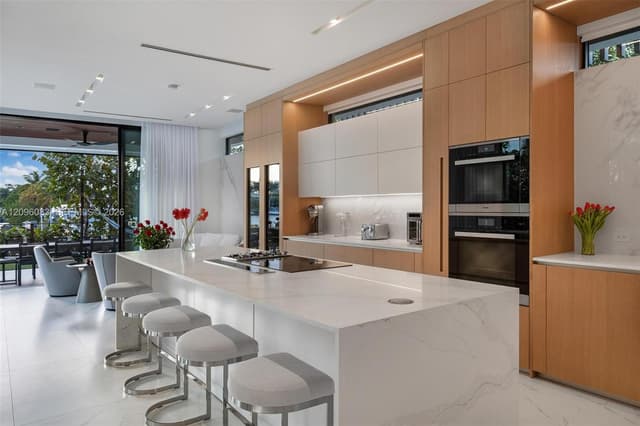 226 W Rivo Alto Dr, Miami Beach FL 33139 - Miami Beach, FL - Photo 6