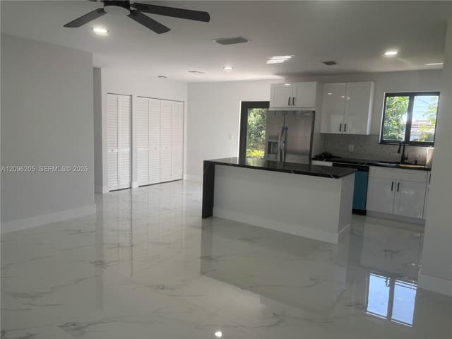 3720 SW 32nd St, West Park FL 33023 - West Park, FL - Photo 4