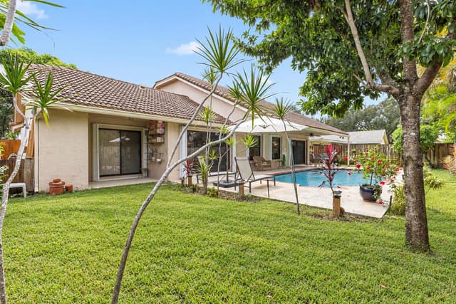 1855 NW 106TH Terrace, Plantation FL 33322 - Plantation, FL - Photo 2
