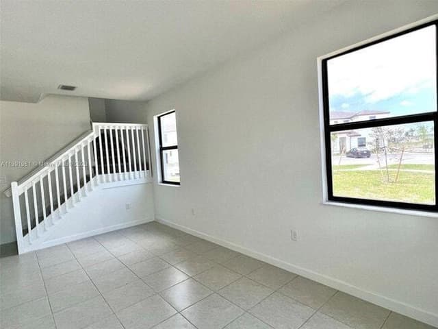2388 NW 130th Terrace, Miami Shores FL 33167 - Miami Shores, FL - Photo 3