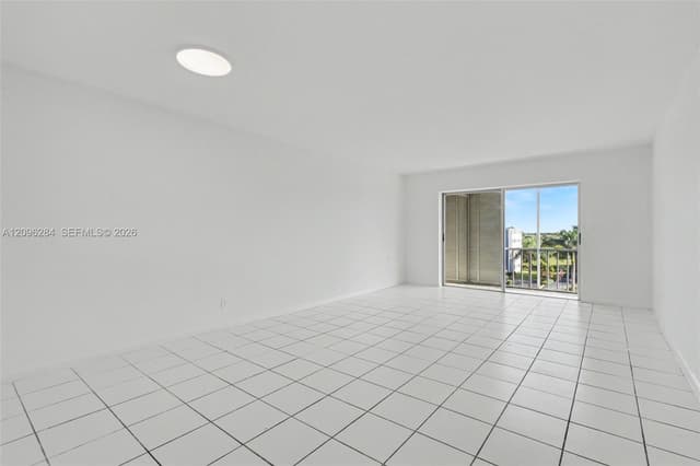 4700 Washington St # 502, Hollywood FL 33021 - Hollywood, FL - Photo 2