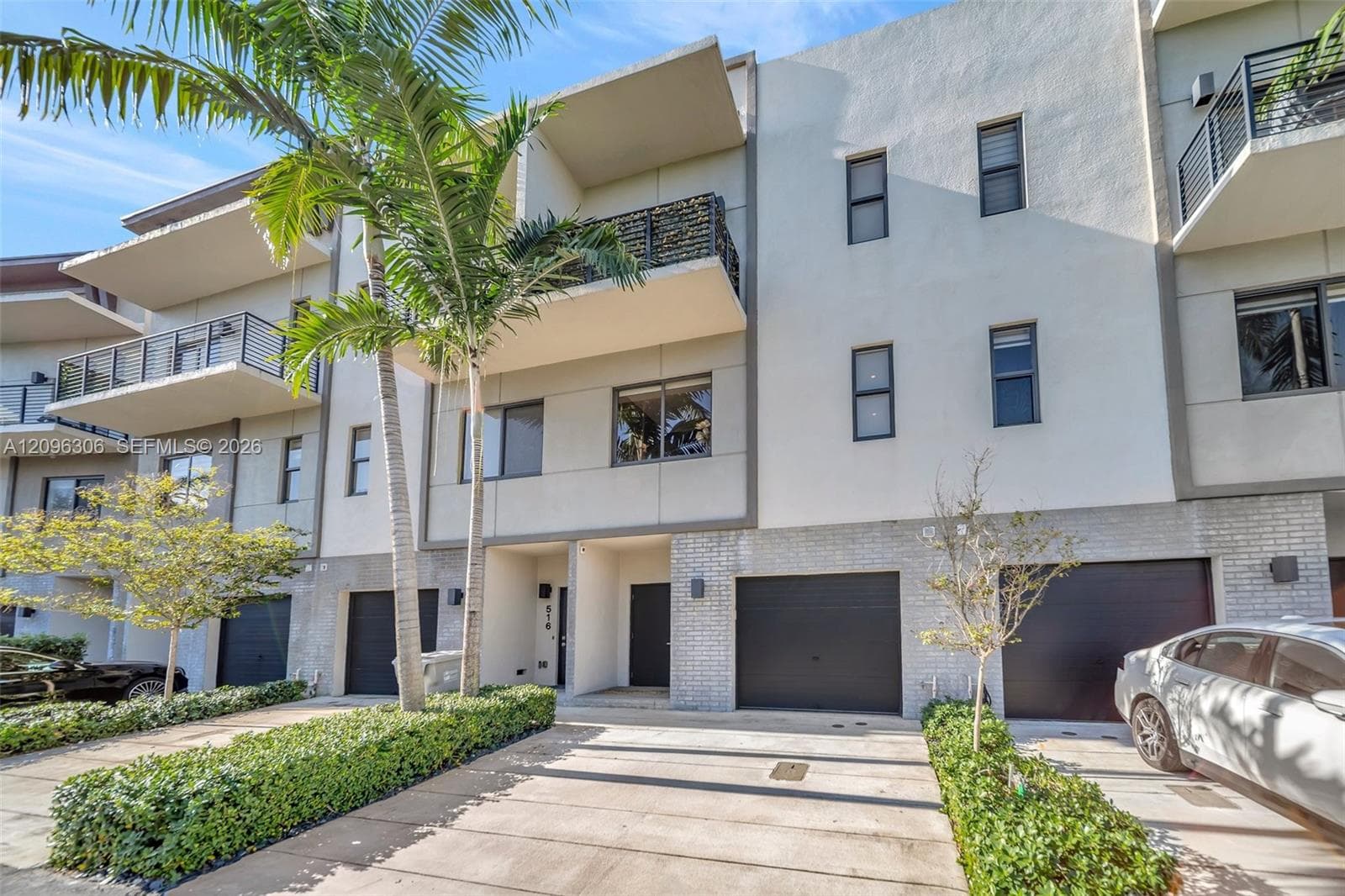 508 SE 1st Cir, Pompano Beach FL 33060 - Pompano Beach, FL - Photo 1