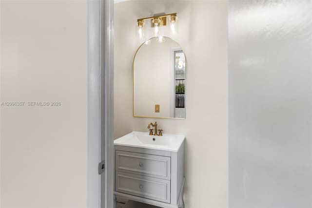 1459 42nd St, West Palm Beach FL 33407 - West Palm Beach, FL - Photo 3
