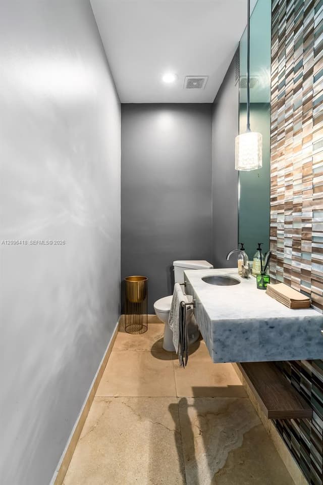 2709 NE 15th St, Fort Lauderdale FL 33304 - Fort Lauderdale, FL - Photo 5