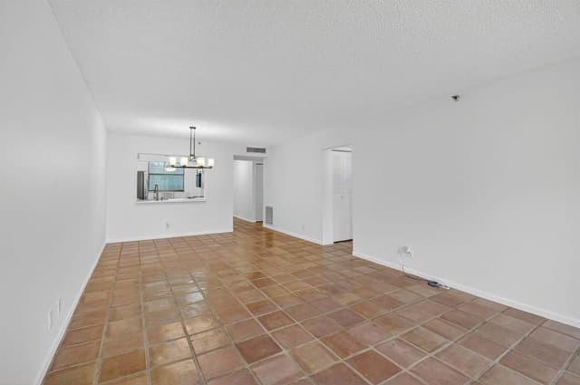 1850 Homewood Boulevard # 2140, Delray Beach FL 33445 - Delray Beach, FL - Photo 5