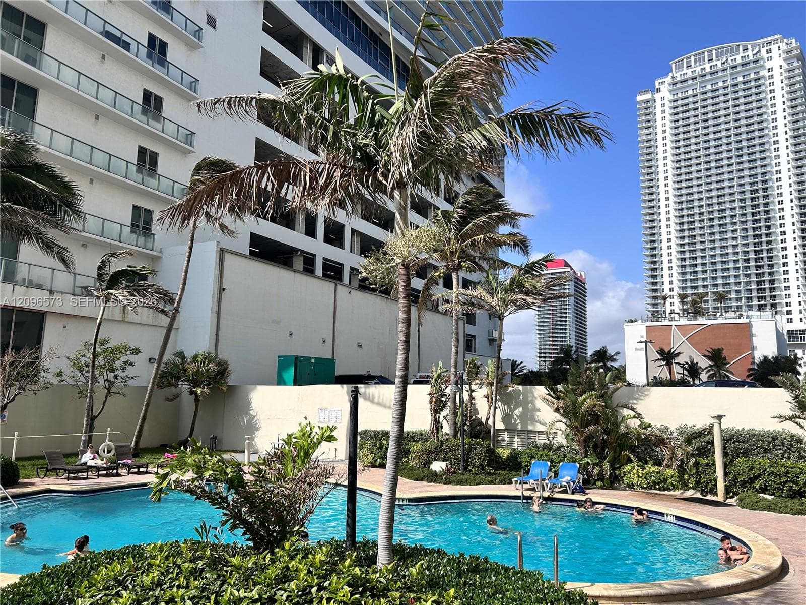 4001 S Ocean Dr # 4G, Hollywood FL 33019