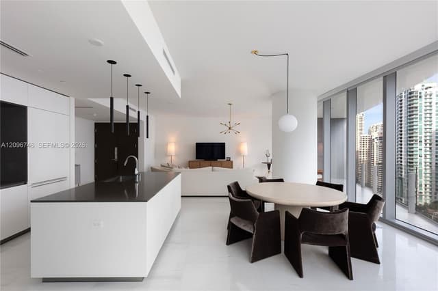 300 S Biscayne Blvd Way # 2107, Miami FL 33131 - Miami, FL - Photo 6